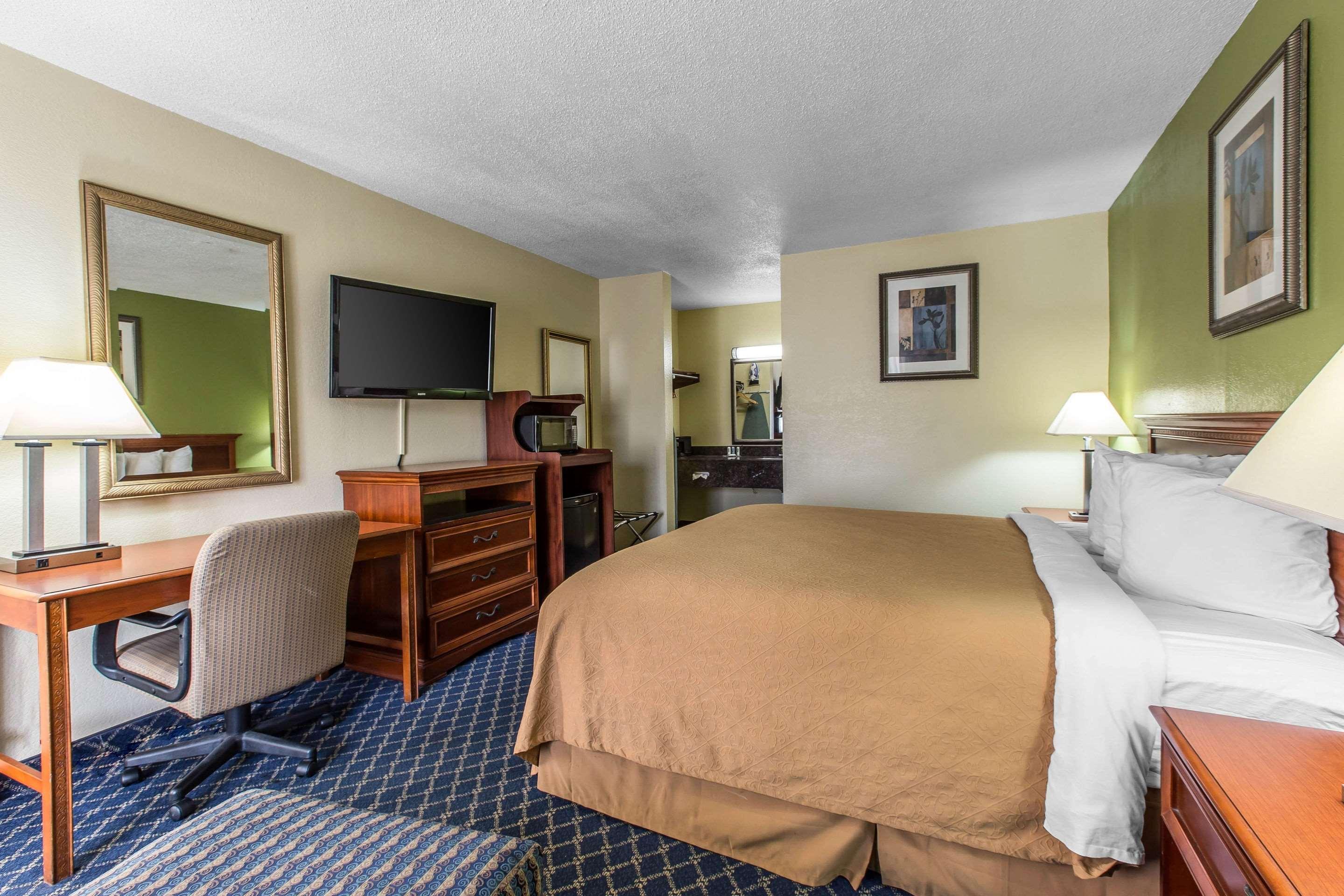Quality Inn Midtown Savannah Kültér fotó